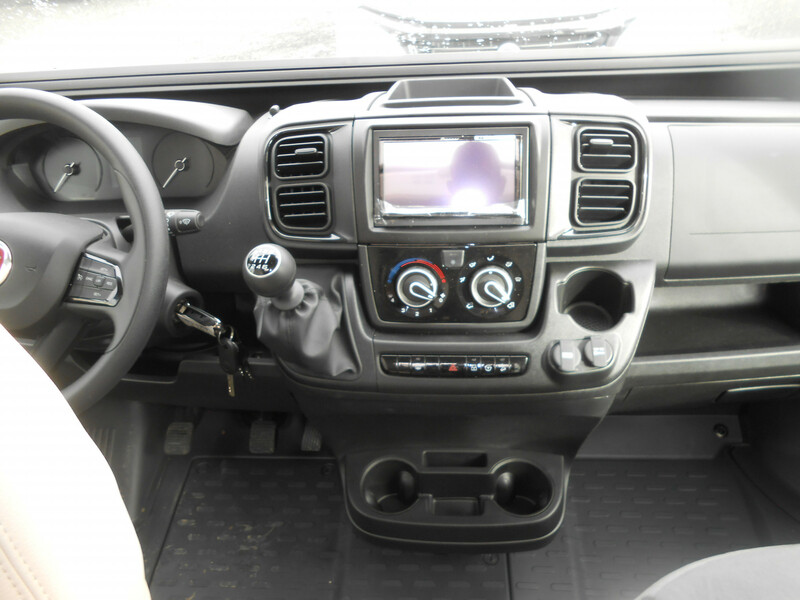 43671-08-2048.jpg